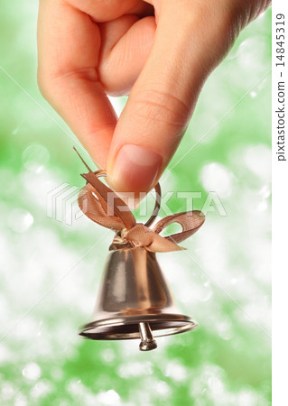 Bell in hand Bell in hand 14845319