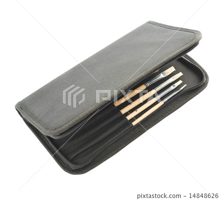 Opened black case for brushes isolated 14848626