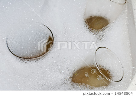 washing-up washing-up 14848804