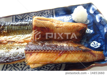Sunma's overnight dried grilled fish Sunma's overnight dried grilled fish 14851660