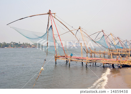 Chinese cooking fishing net 14859438