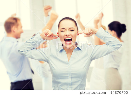 angry screaming businesswoman 14870700