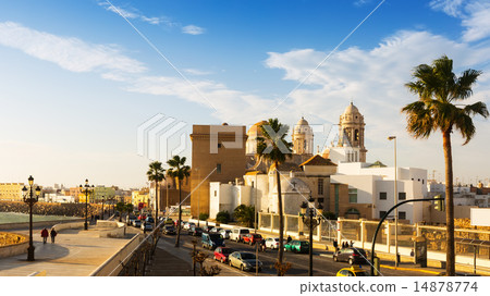 Old Cathedral and embankment. Cadiz 14878774