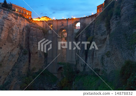 Bridge called Puente Nuevo in early morning at Ronda 14878832