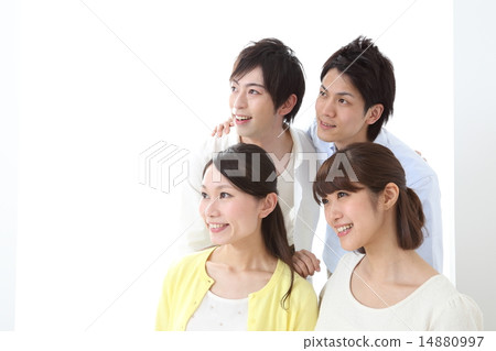 Young men and women 14880997