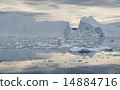 Nature and landscapes of Greenland. Unique climati 14884716