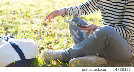 Tablet outdoors Tablet outdoors 14888351