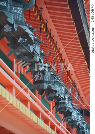 Kasuga Taisha Shrine fishing lantern 14890670