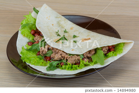 Burrito Burrito 14894980