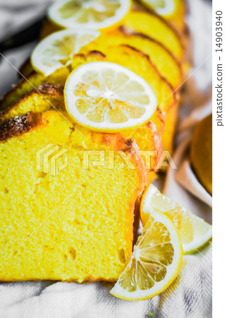 Lemon cake on rustic background Lemon cake on rustic background 14903940