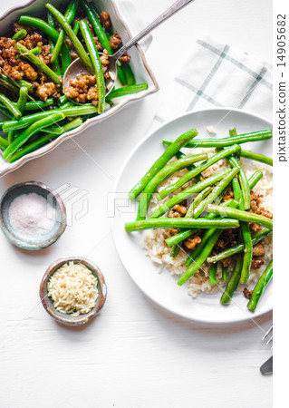 Meat with rice and green beans Meat with rice and green beans 14905682