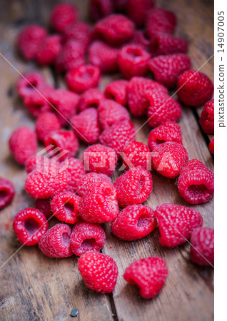 Closeup of fresh picked raspberries Closeup of fresh picked raspberries 14907005