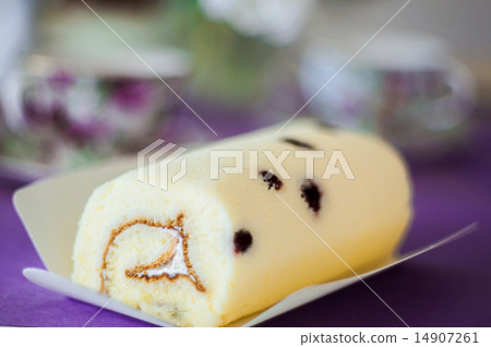 French cake roll 14907261