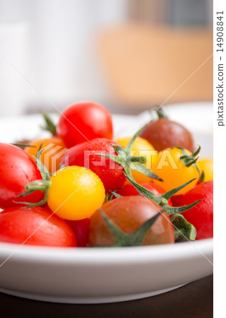  Mini Tomato 14908841