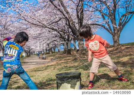Bagoma與Spring比賽 Bagoma與Spring比賽 14910090