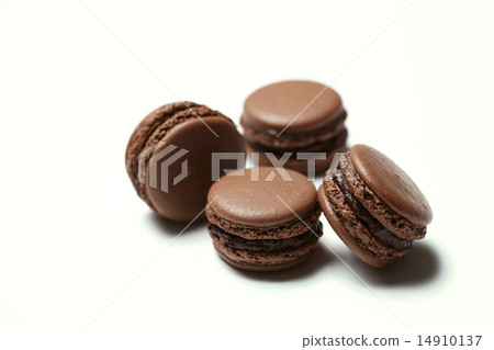 Horizontal chocolate · macaroon 14910137