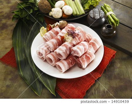 Korean Style Pork Barbecue  14910439