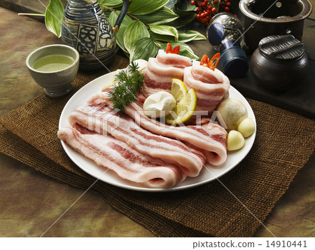 Korean Style Pork Barbecue Korean Style Pork Barbecue 14910441