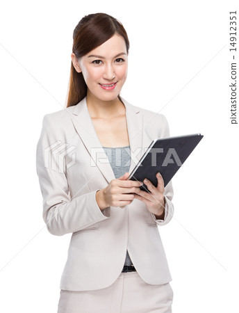 Asian businesswoman use of tablet Asian businesswoman use of tablet 14912351