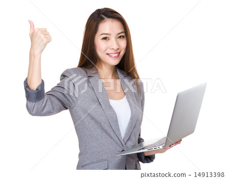 Businesswoman use of laptop and thumb up 14913398