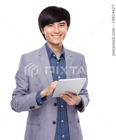 Asian businessman use digital tablet Asian businessman use digital tablet 14914427
