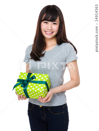 Woman hold with giftbox Woman hold with giftbox 14914563