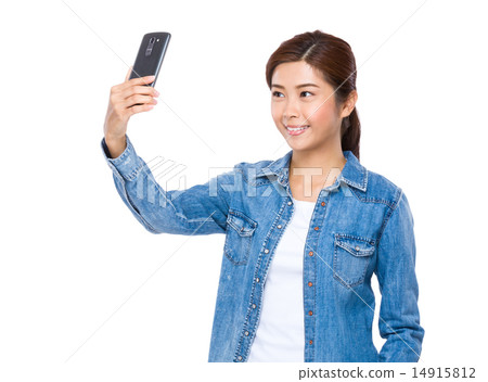 Woman take selfie Woman take selfie 14915812