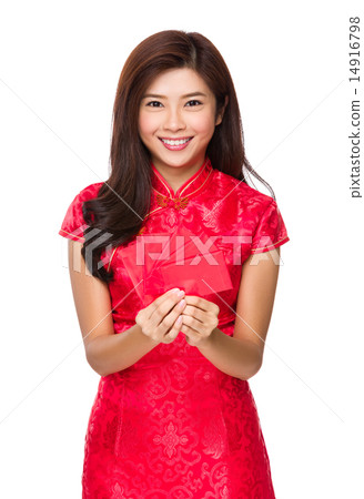 Chinese woman hand hold with red pocket money Chinese woman hand hold with red pocket money 14916798