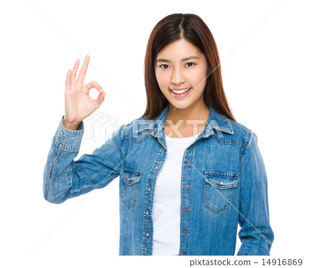 Woman hold with ok sign 14916869