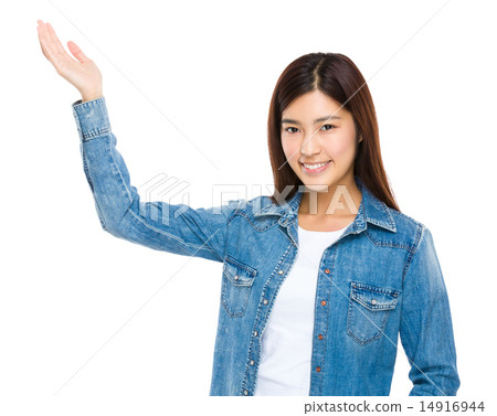 Woman with open hand palm Woman with open hand palm 14916944