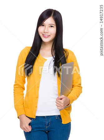 Woman hold with laptop 14917235