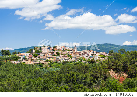 Roussillon, Provence, France 14919102