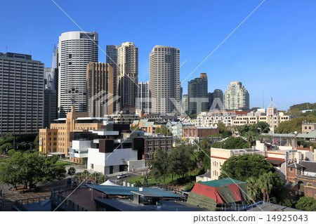 Sydney 14925043
