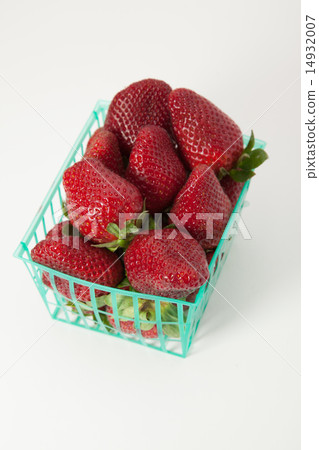 Strawberries (variety: Camarosa) Strawberries (variety: Camarosa) 14932007
