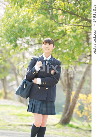 Fresh green and students Fresh green and students 14933818
