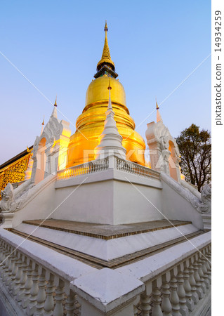 The golden pagoda at Suan Dok Temple , Thailand. The golden pagoda at Suan Dok Temple , Thailand. 14934259