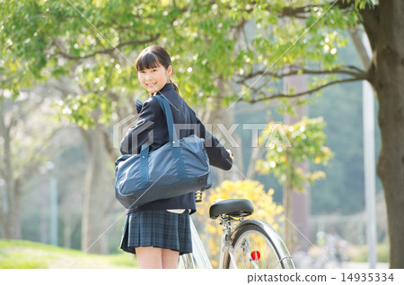 Bicycle schooling 14935334