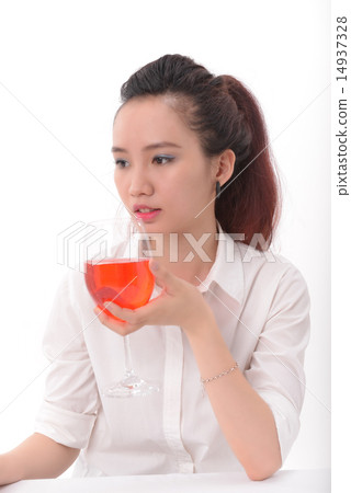 A young Vietnamese lady 14937328