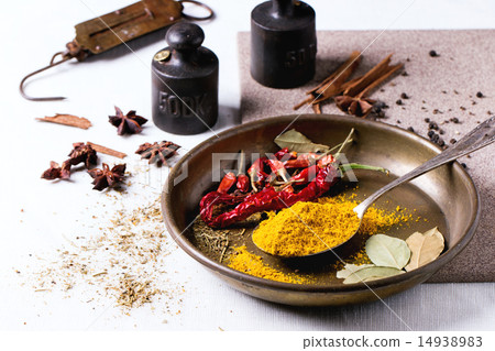 Mix of spices 14938983