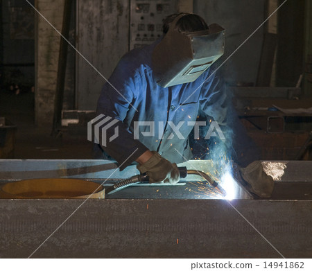 welding in production department welding in production department 14941862