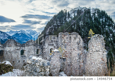 View point in the Ehrenberg castle in Titol Alps 14946754
