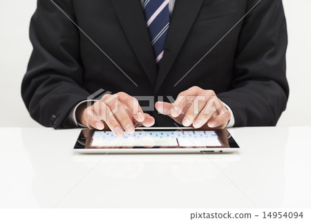 Businessmen entering tablet 14954094