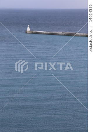 Port entrance 14954556