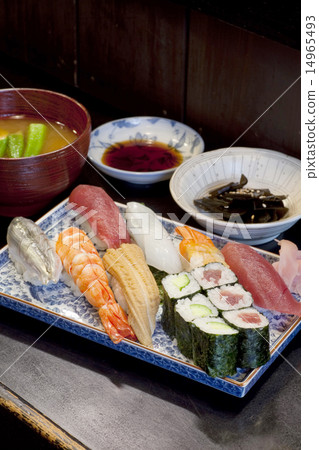 sushi  14965493