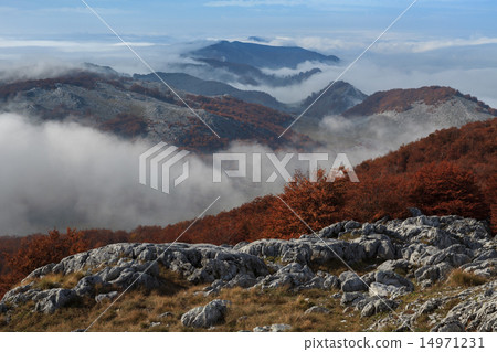 mountain landscape 14971231