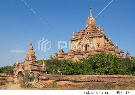 Htilominlo temple, Brick temples in Bagan Htilominlo temple, Brick temples in Bagan 14971375