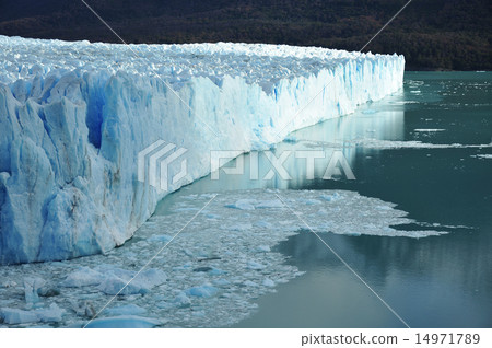 Argentina El Calafate Perettoleno Glacier 14971789