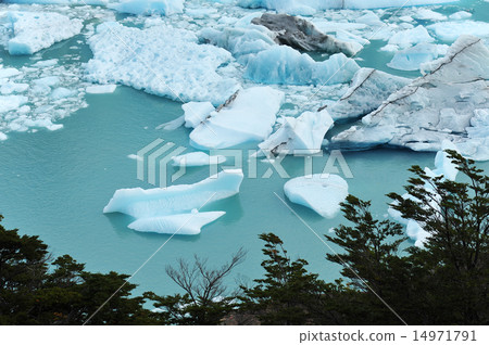 Argentina El Calafate Perettoleno Glacier 14971791