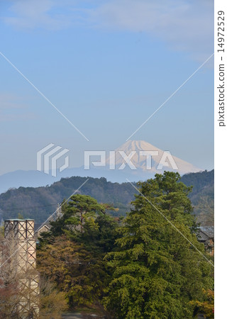 Overlooking Mountain Mountain Reflection Furnace and Mt. Fuji, Vertical Position Overlooking Mountain Mountain Reflection Furnace and Mt. Fuji, Vertical Position 14972529