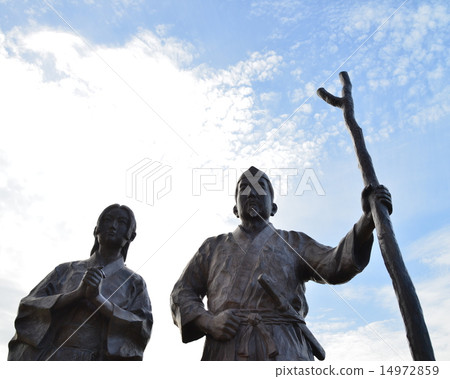 Yoritomo of young days, Masako Hojo, statue 14972859